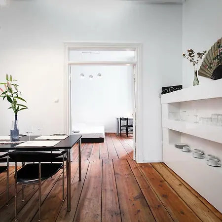 3 Bedroom Берлин